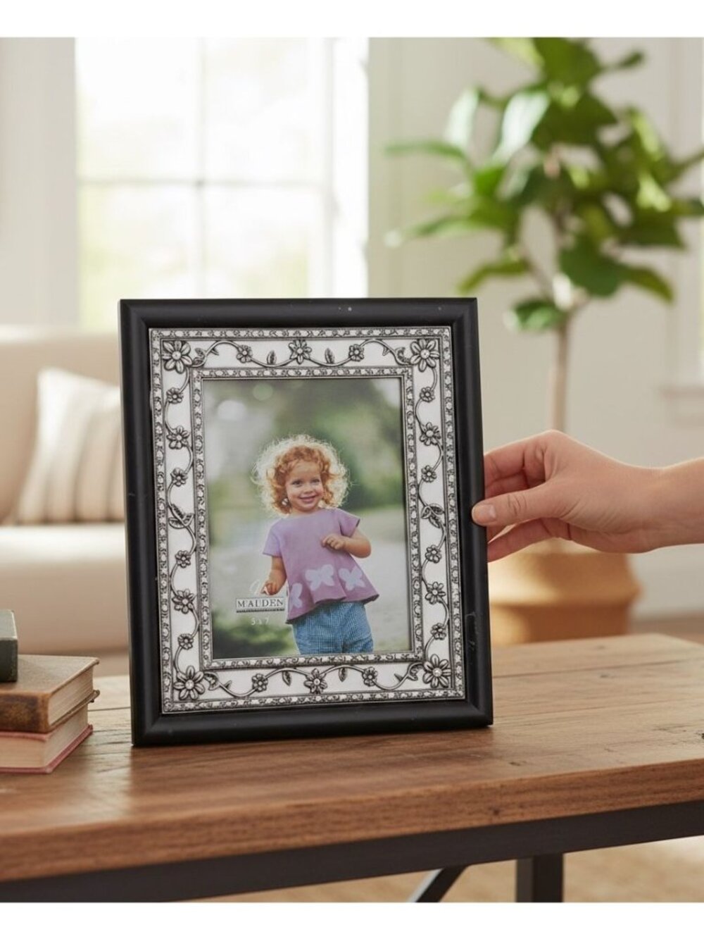 Malden International Ironworks Series Wood Frame 5x7" Frame